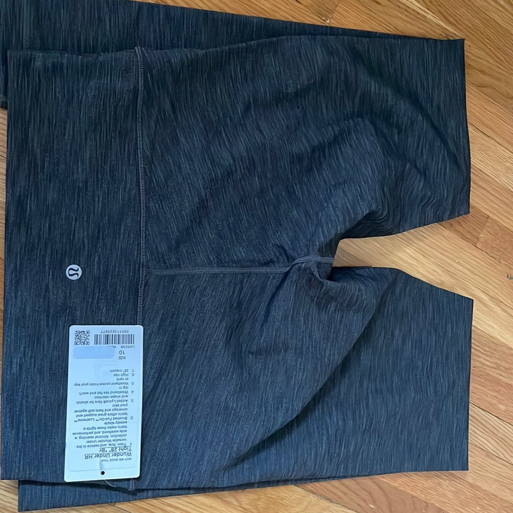 Brand new lulu lemon tights🎊